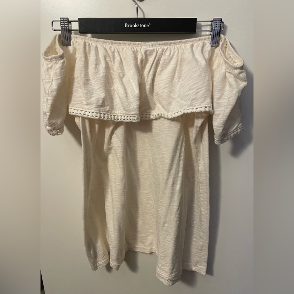 Cream Off the Shoulder Top